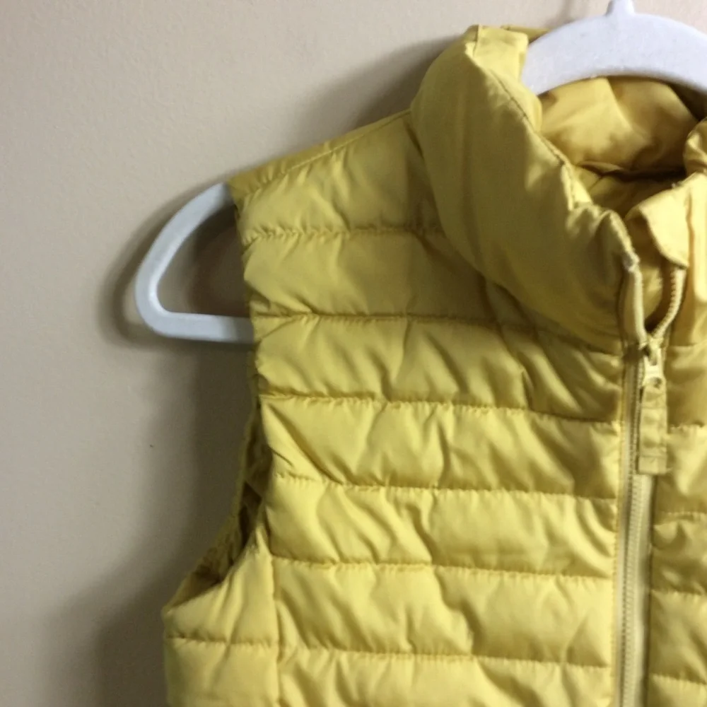 Old Navy, active mustard yellow XXL 18 puffer vest